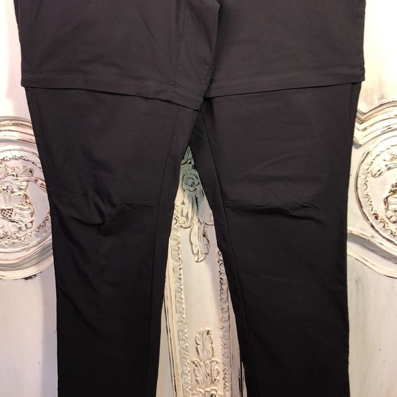 The North Face Convertible Zip Off Leg Black Hiking Pants NWOT Size 8 - Picture 3 of 14